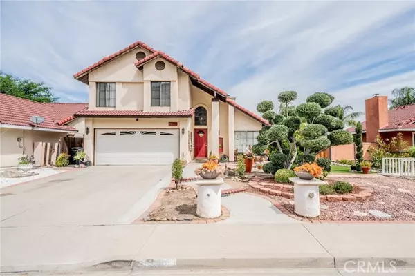 15690 Shadow Mountain Ln, Lake Elsinore, CA 92530