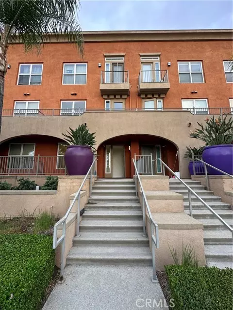 89 East Commonwealth Avenue, Alhambra, CA 91803
