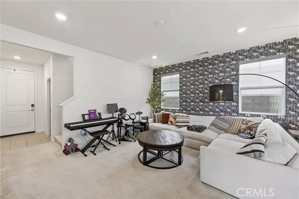 Fontana, CA 92336,16765 Stags Leap Lane