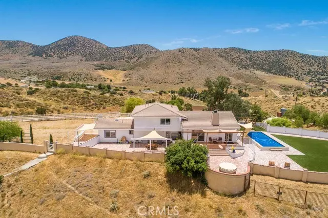 9175 Yucca Hills, Agua Dulce, CA 91390