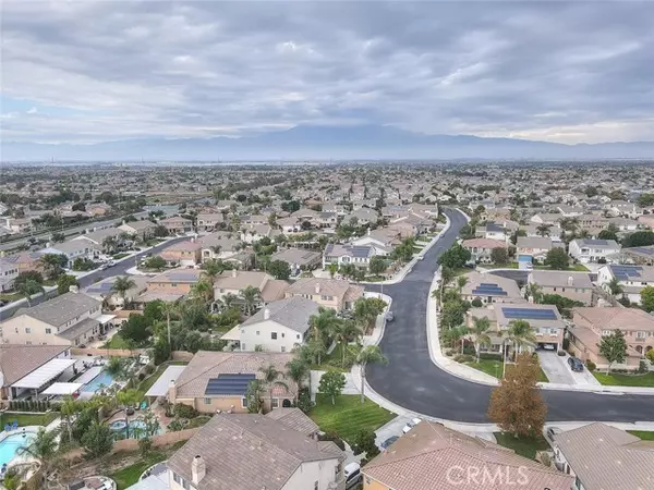 Eastvale, CA 92880,14122 Springwater