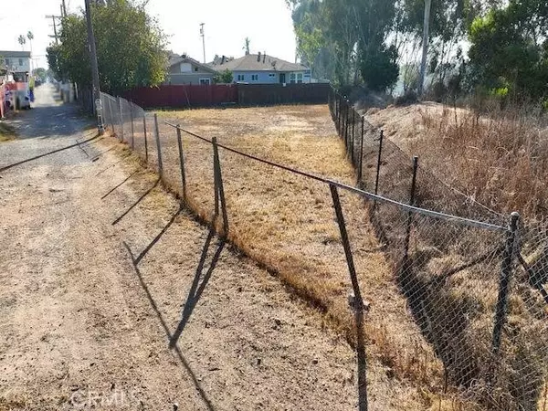 San Diego, CA 92105,0 Dwight Street