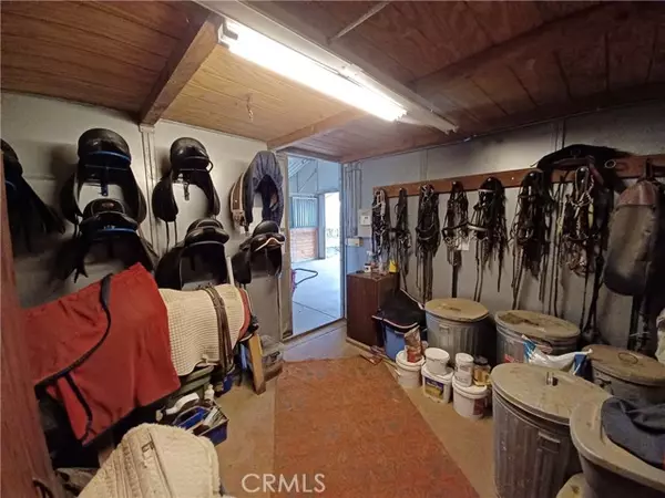 Fallbrook, CA 92028,334 Rainbow Crest Road