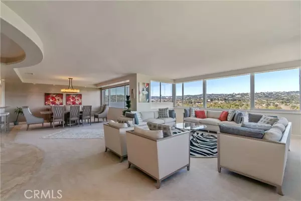 Los Angeles, CA 90024,875 Comstock Avenue