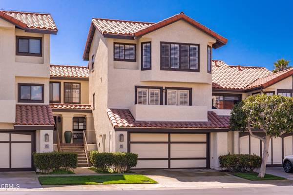 2244 Cannes Square, Oxnard, CA 93035