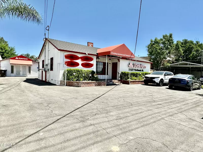 18127 Parthenia Street, Northridge, CA 91325