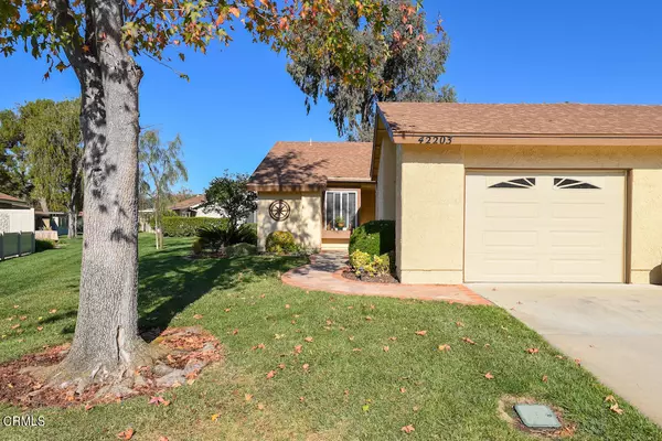 Camarillo, CA 93012,42203 Village 42