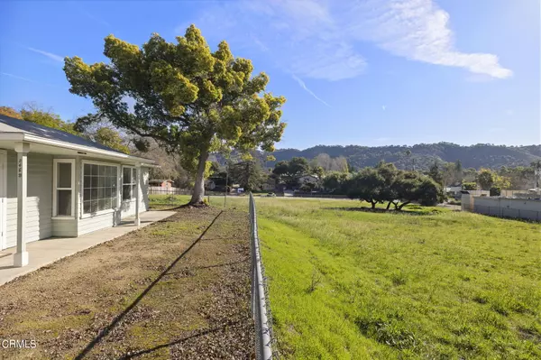 248 Old Grade Road, Oak View, CA 93022