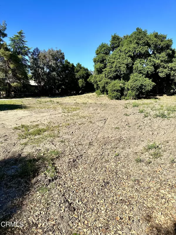 Santa Clarita, CA 91387,NKA Gwenalda Lane