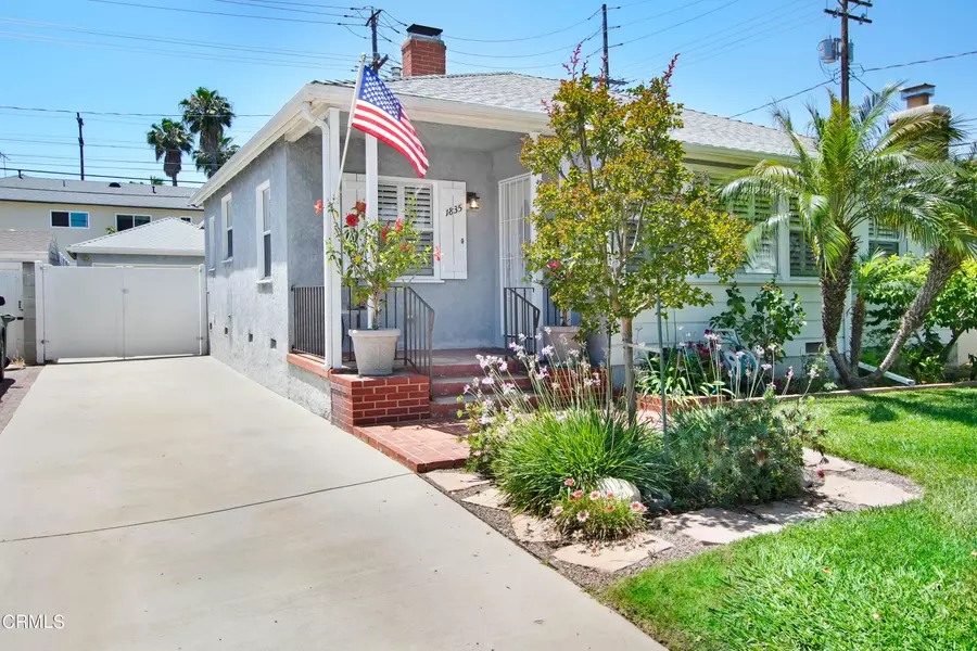 1835 North Avon Street, Burbank, CA 91505