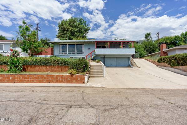 811 Teague Drive, Santa Paula, CA 93060