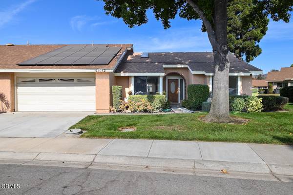 42082 Village 42, Camarillo, CA 93012