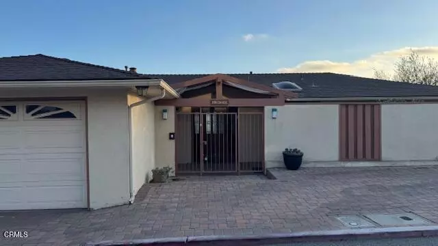 1920 East Linda Vista Avenue, Ventura, CA 93001