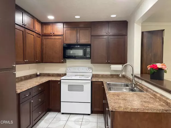 Ventura, CA 93003,1300 Saratoga Avenue