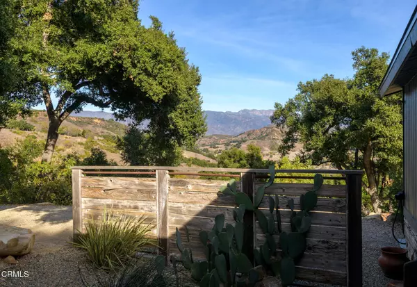 Ojai, CA 93023,11065 Creek Road