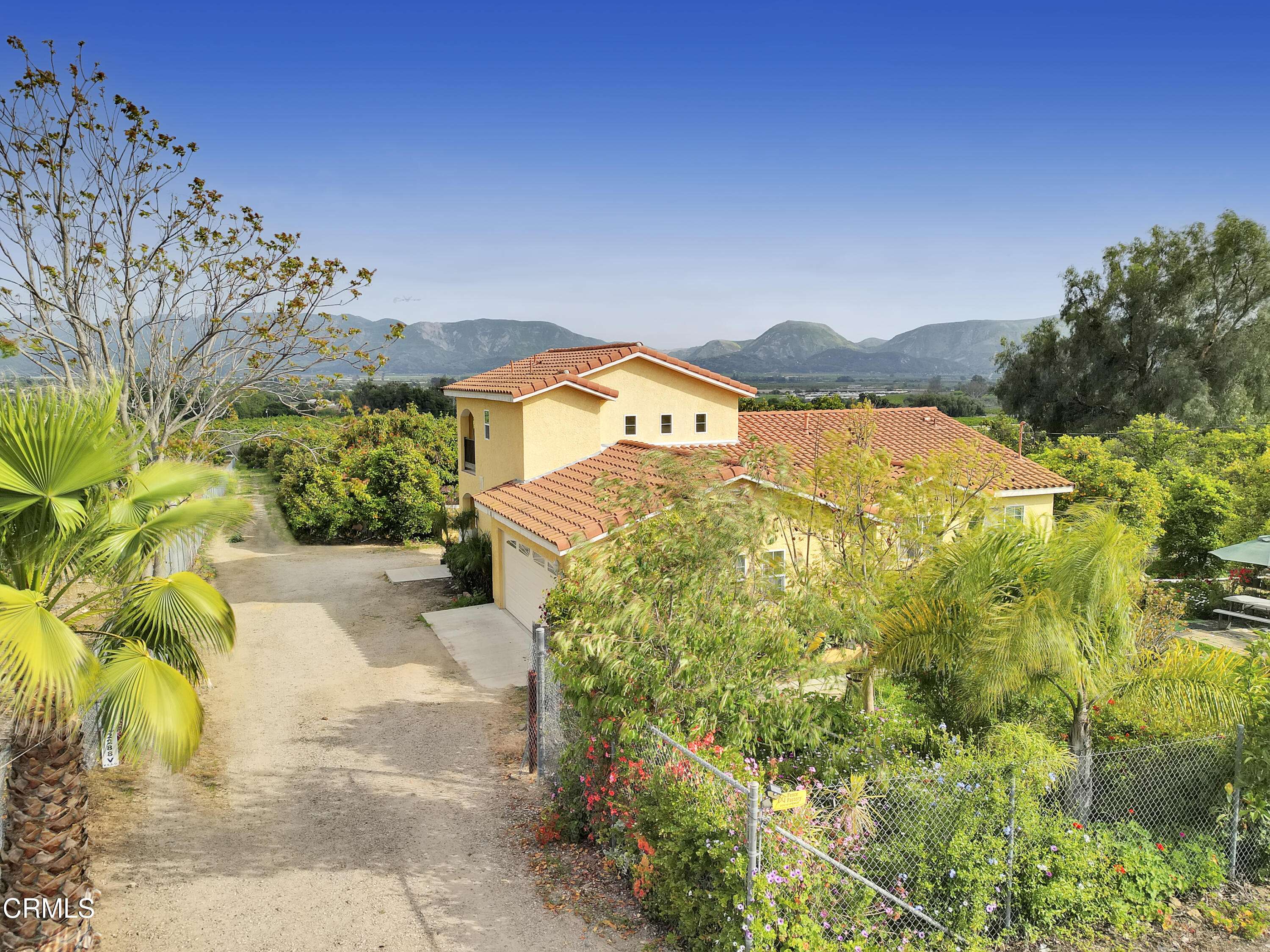 Fillmore, CA 93015,946 Oak Avenue