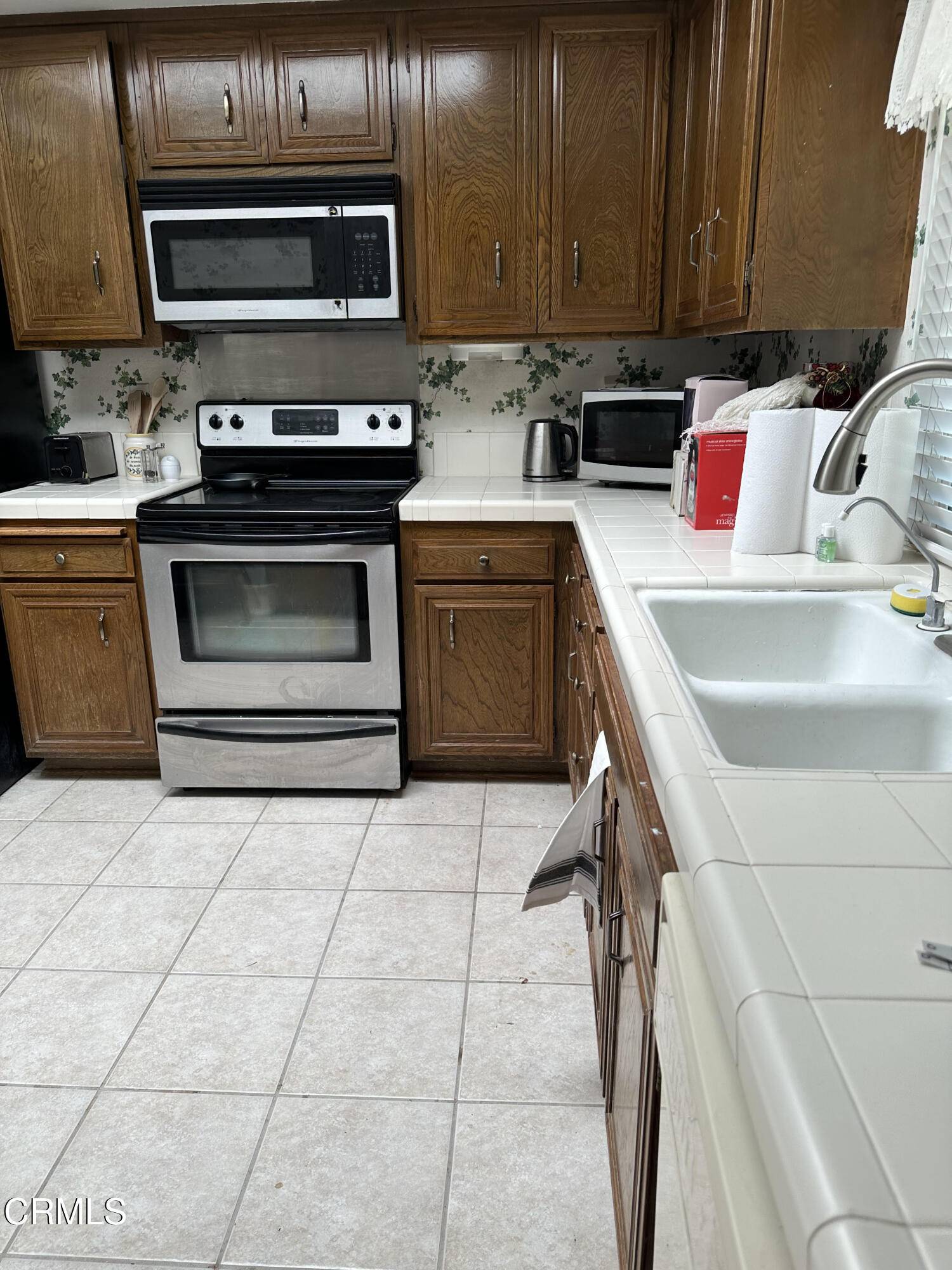 Camarillo, CA 93012,40036 Village 40