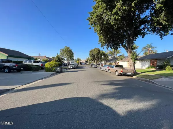 Santa Ana, CA 92705,2221 North Eastwood Avenue