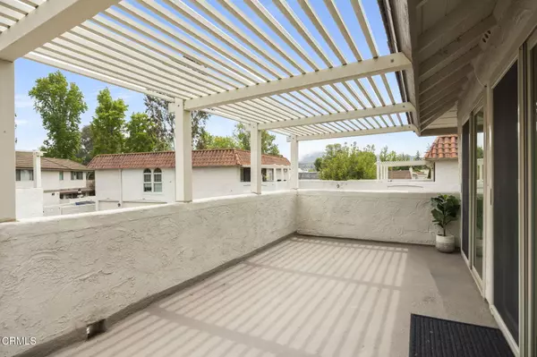 Westlake Village, CA 91361,1223 Landsburn Circle