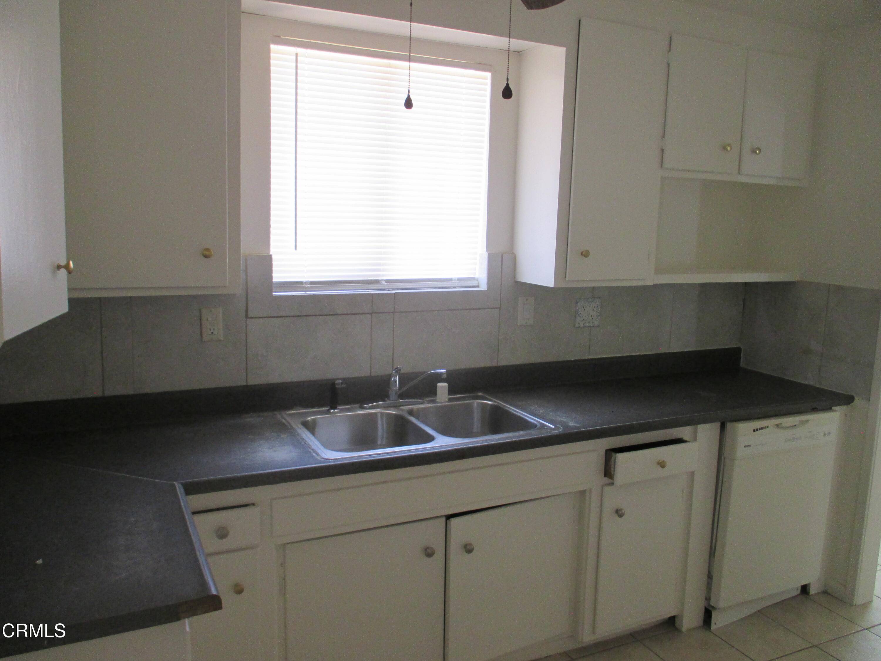 Lancaster, CA 93535,44244 Carolside Avenue