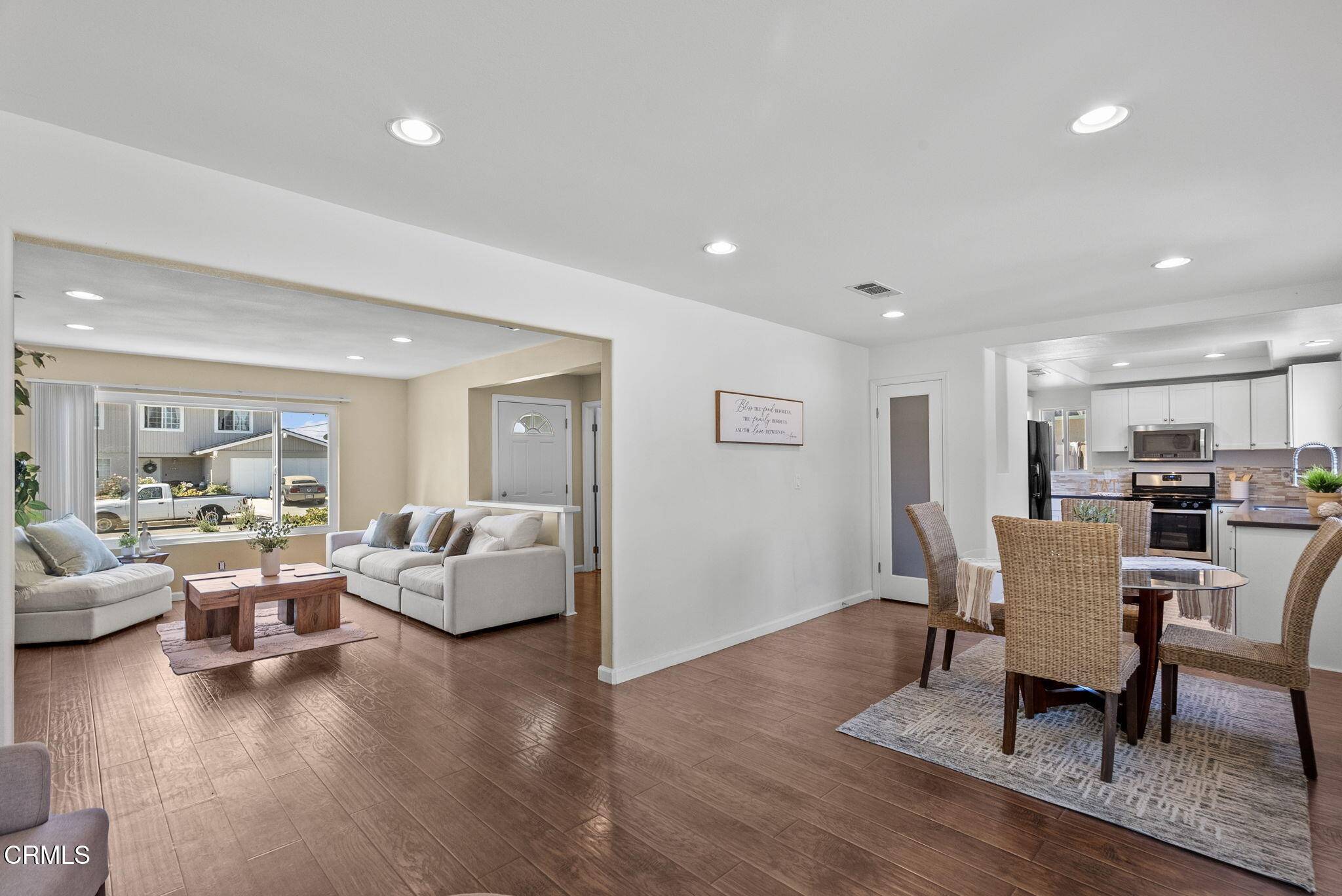 Ventura, CA 93003,7293 Kodiak Street