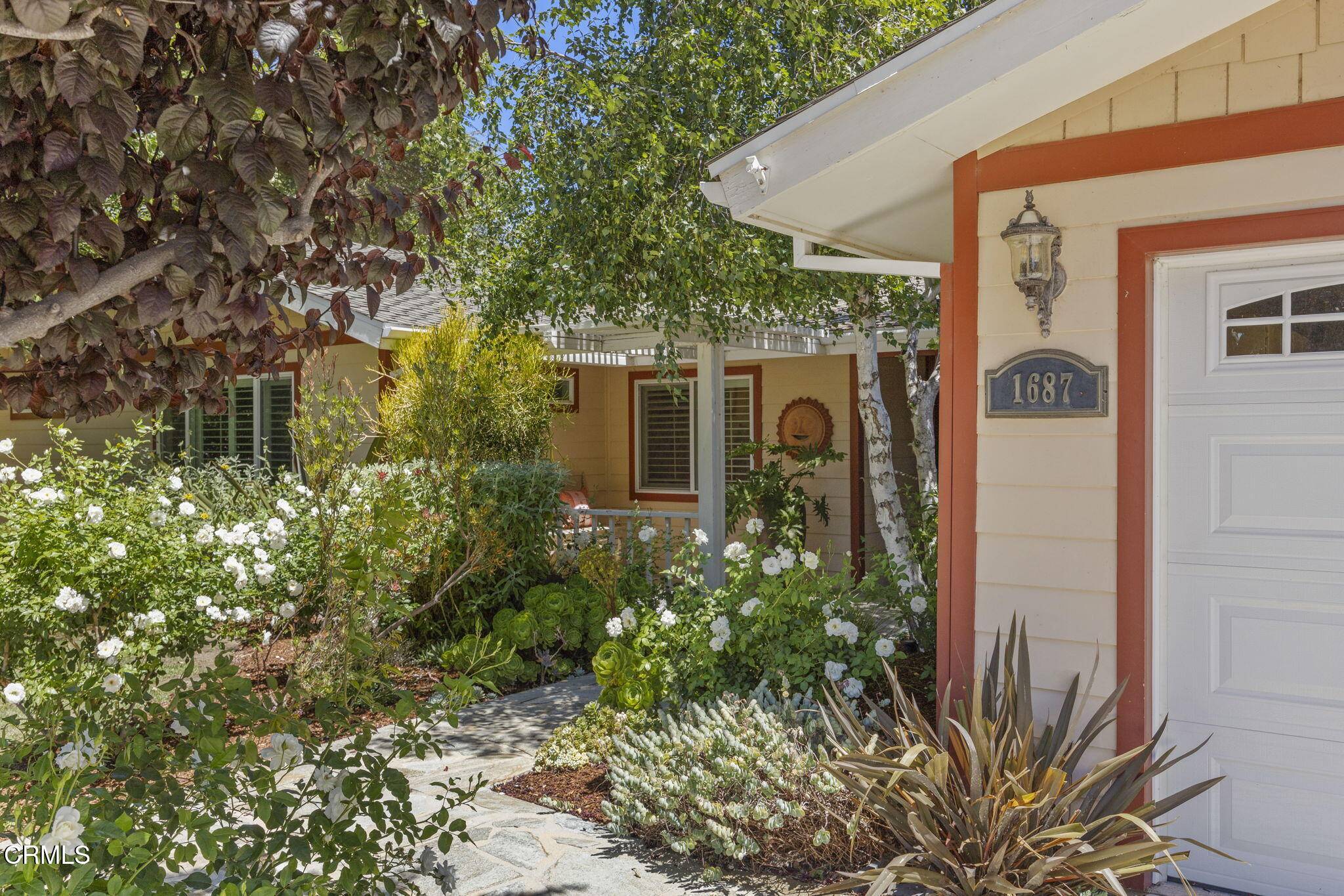 Ojai, CA 93023,1687 Kenewa Street
