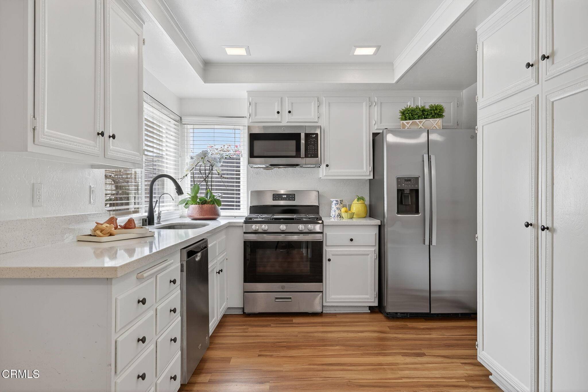 Ventura, CA 93003,2075 Mandrill Avenue