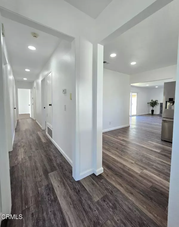 Oxnard, CA 93033,2001 Falkner Place