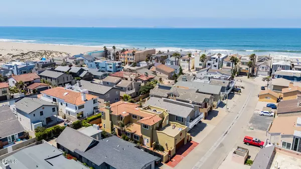 Oxnard, CA 93035,5114 Marlin Way