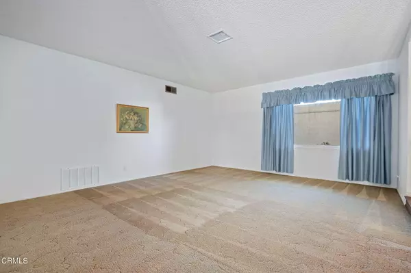 Simi Valley, CA 93063,3109 Arlington Avenue
