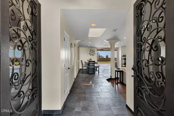 Camarillo, CA 93010,3181 Goldenspur Drive