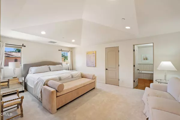 Ojai, CA 93023,212 South Montgomery Street
