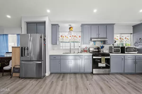 Simi Valley, CA 93063,1550 Rory Lane