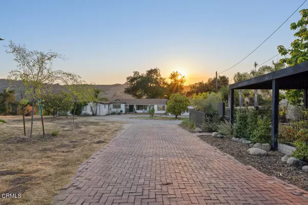 Oak View, CA 93022,250 Verde Oak Drive