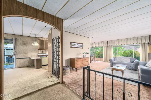 Newbury Park, CA 91320,10 La Lomita