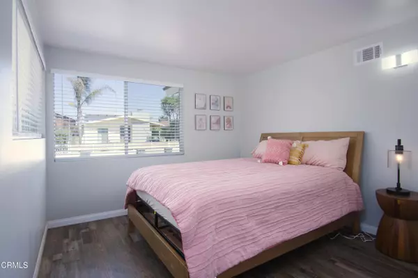 Oxnard, CA 93035,5230 Beachcomber Street