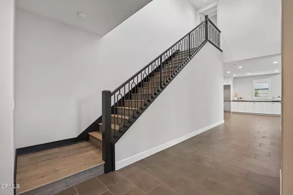 Camarillo, CA 93012,2420 Quartsite Drive