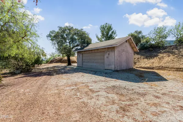 Newbury Park, CA 91320,00 Midbury Hill Road