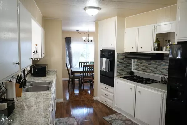 Ventura, CA 93003,13 Debussy Lane