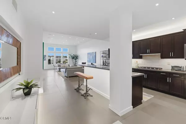 Oxnard, CA 93035,1572 Seabridge Lane