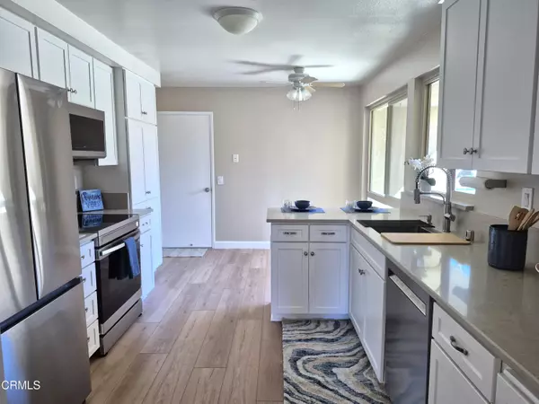 Camarillo, CA 93012,4112 Village 4