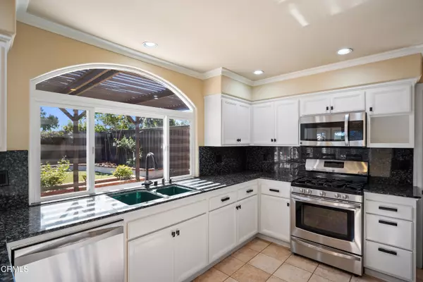 Ventura, CA 93004,9116 Neath Street