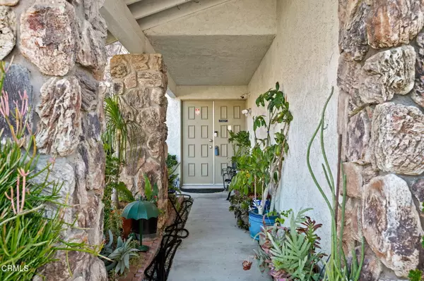 Oxnard, CA 93033,1220 Lindsay Place