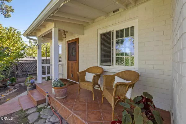 Oak View, CA 93022,386 Larmier Avenue