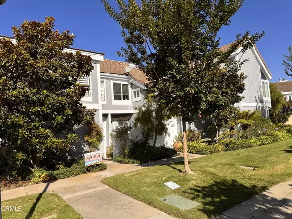 16113 Saint Croix Circle, Huntington Beach, CA 92649