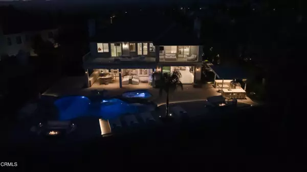 Moorpark, CA 93021,7216 Littler Court