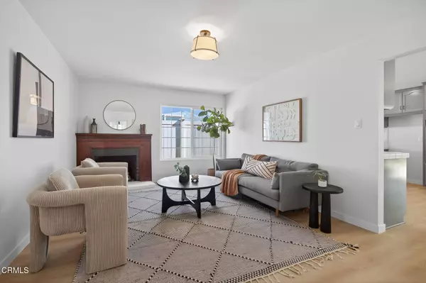 Ventura, CA 93003,6324 Oriole Street