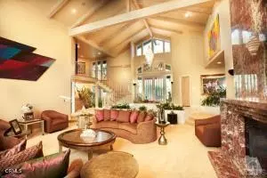 Camarillo, CA 93012,5985 Worth Way