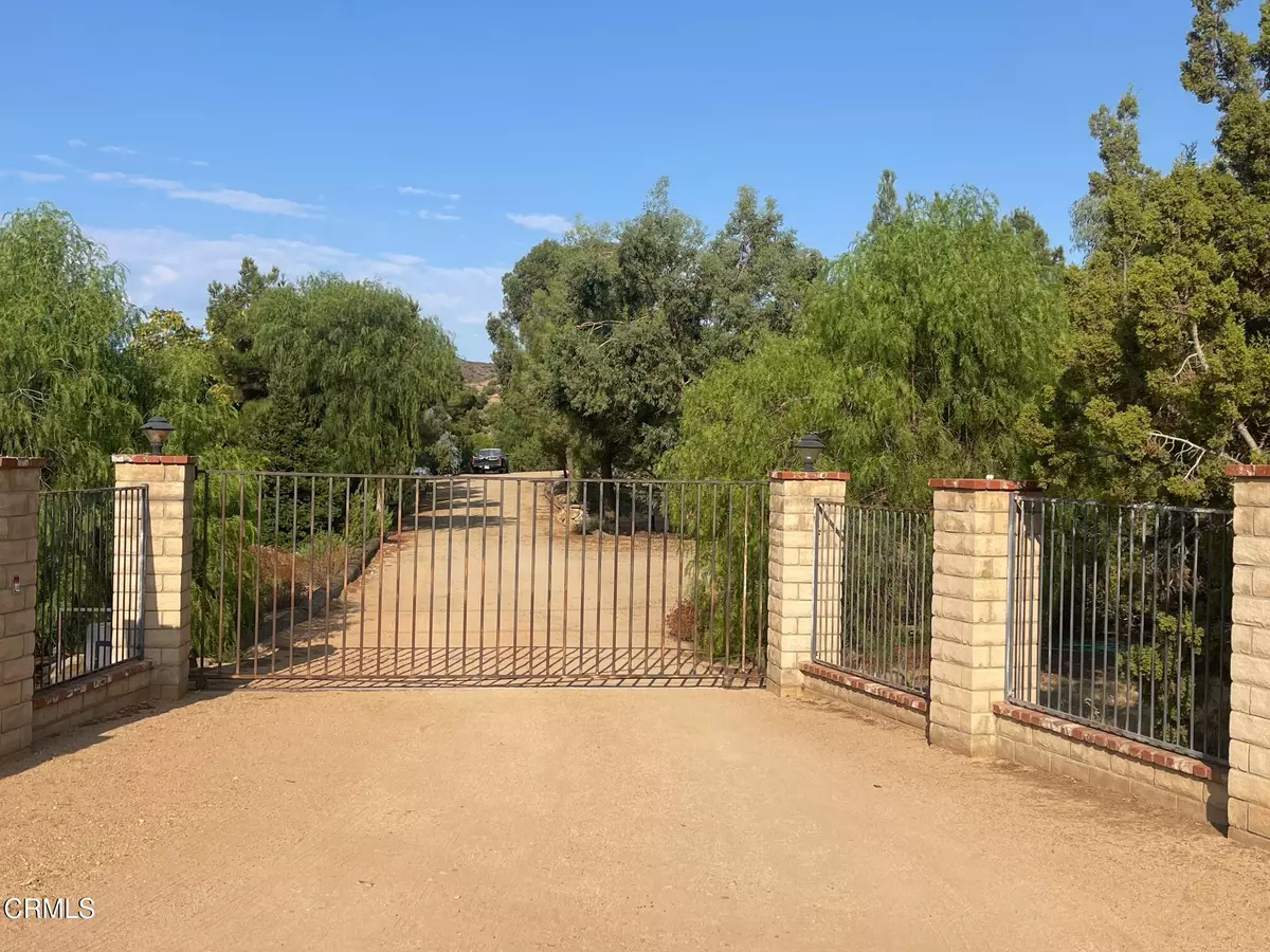 Acton, CA 93510,34853 palgrave Road