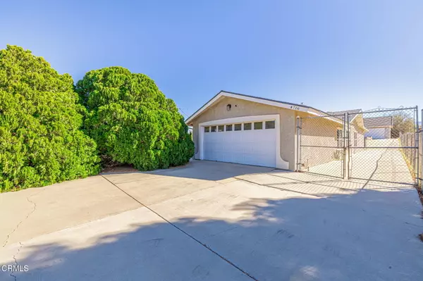 Quartz Hill, CA 93536,4716 Columbia Way